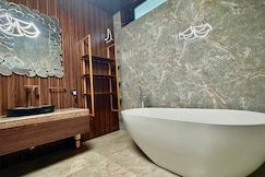 Fashion BnB - Luxury In The Lap of Nature, Cheyyur