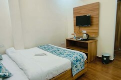 Hotel Shiv Sai Galaxy Lawn, Lucknow