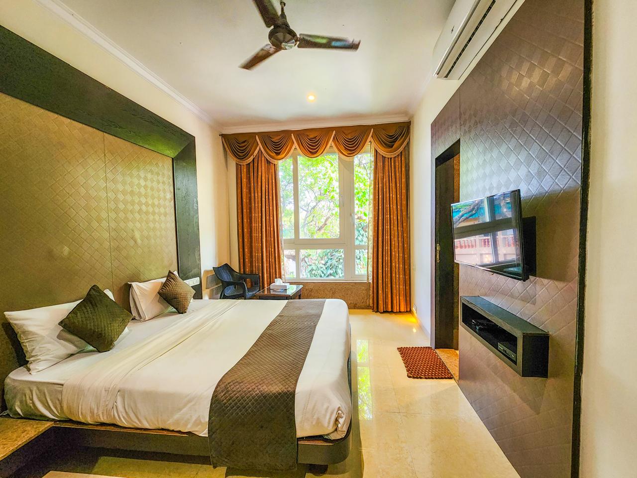 Hotel Lake View