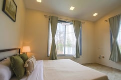 Luxury 4BHK Pool Villa Badminton Gazebo Valley View, Pen