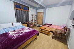 Homestay by Amaze