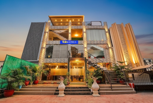 FabHotel Golden Stone