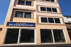 Hotel rosewood plaza -  Mahabaleshwar , Couple & Family Stay Rooms with Free Wi-Fi, Mahabaleshwar