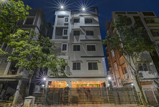 Collection O Dream World Residency