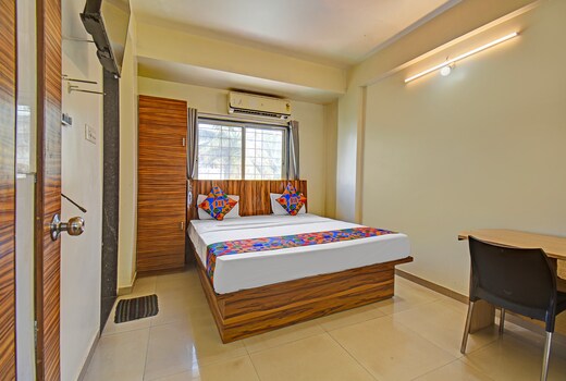 FabHotel Sai Inn - Near Jagtap dairy