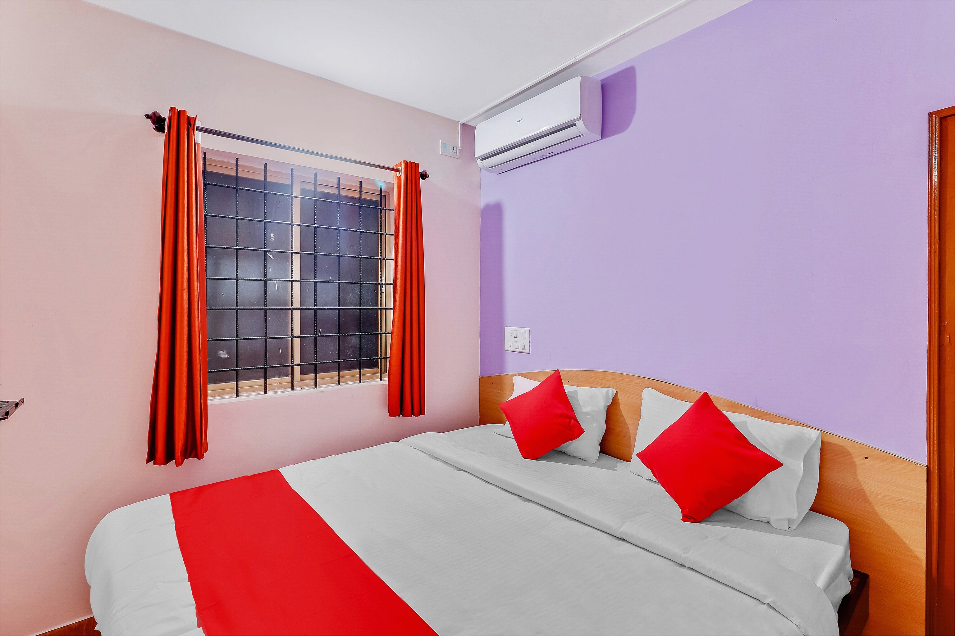 Hotel O MRV Royal Suites - Tap to explore photos