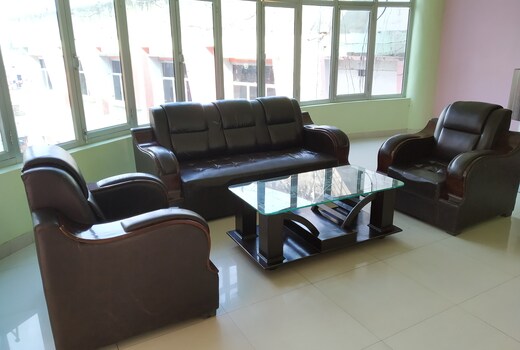 Kd Palace Bahraich Hotel Price Address Reviews