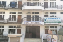 Hotel White House, Tikamgarh