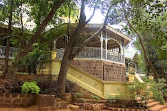 Dune Barr House - Verandah in the Forest, Matheran