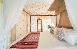 Family Swiss Tents with AC