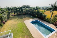 Down The Village, Durg