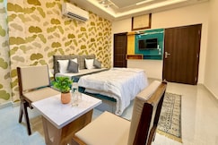 Rainbow Gataway, Udaipur