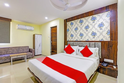 Hotel O Golden Near Haroni Road