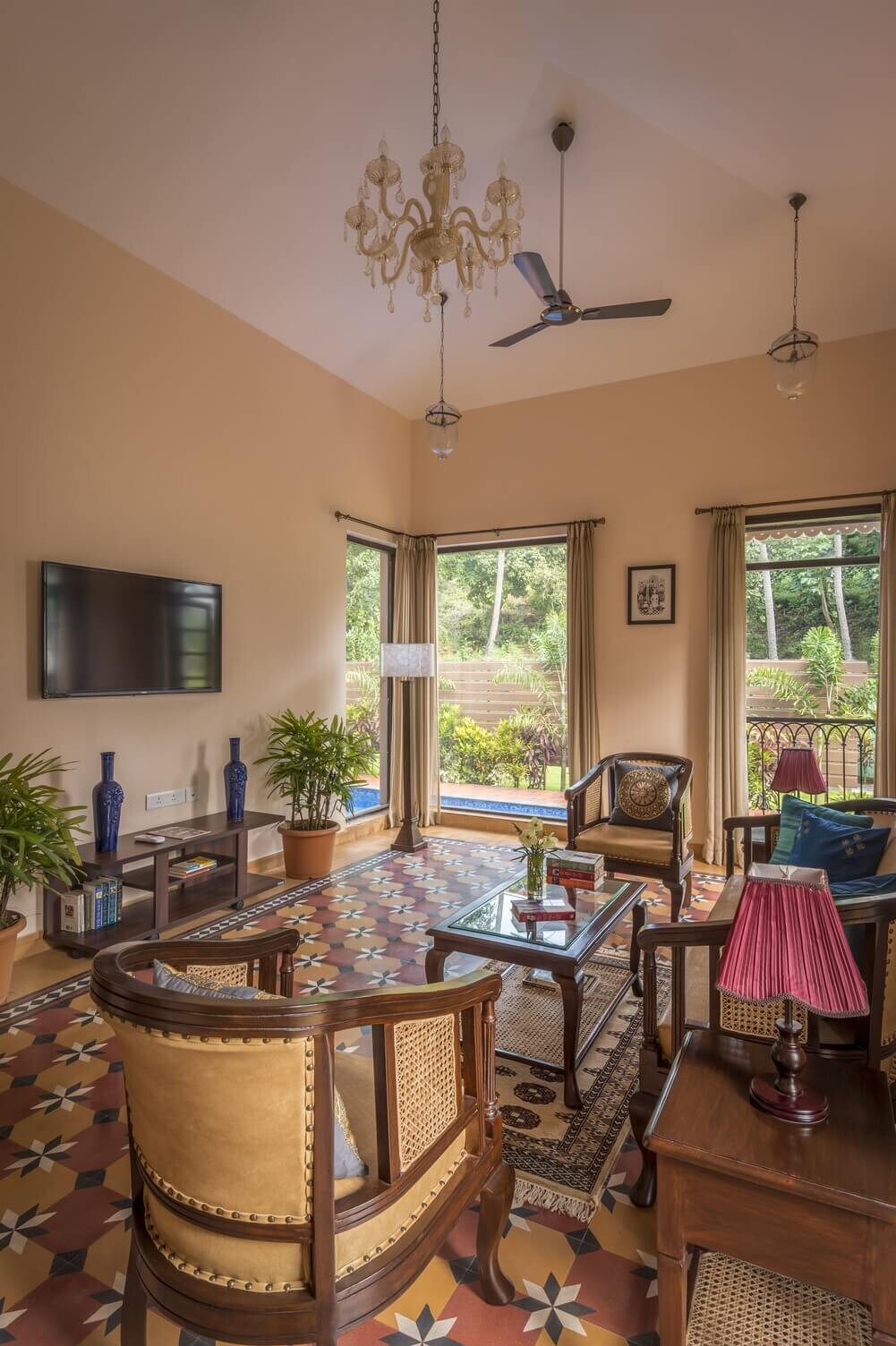 4BHK Elegant Villa|Pvt Pool|Garden|near Hammerzz - Tap to explore photos
