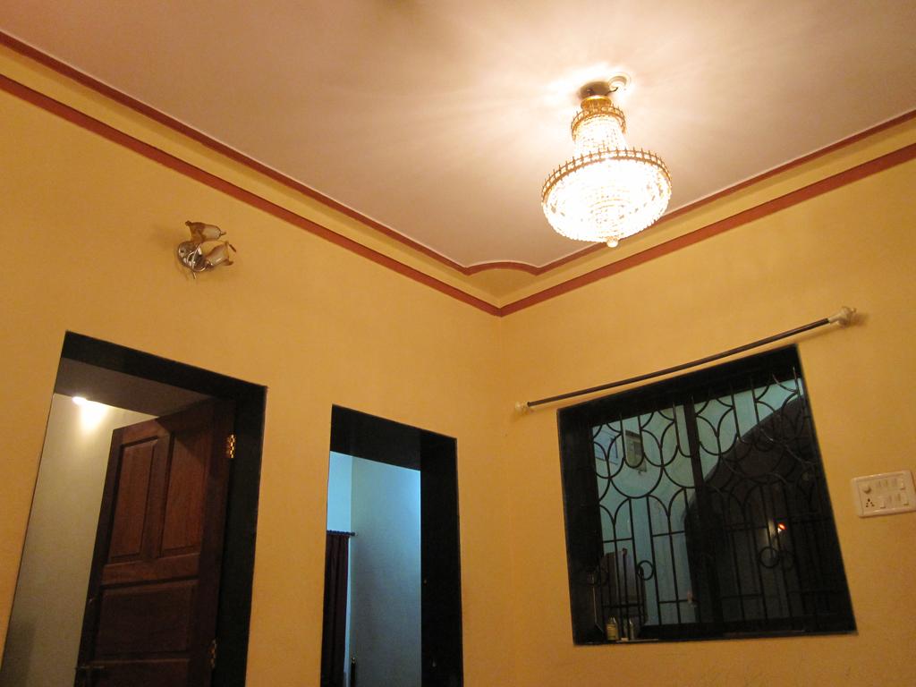 STAR GUEST HOUSE - Tap to explore photos