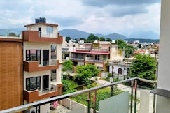 Abris Homestay Spacious 3 BHK Hill View Escape, Dehradun