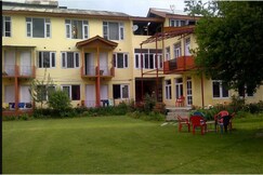 Hotel Vikram   , Srinagar