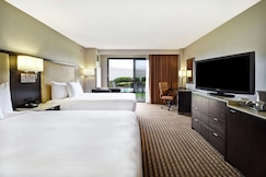 DoubleTree by Hilton Pleasanton at The Club, Merced