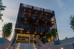 HOTEL 107 NOTOUT, Bhadrak