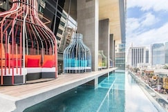 Oakwood Makati Avenue, Taytay, Rizal