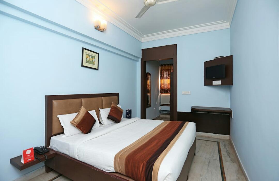 Juststay Gulmohar Inn - Tap to explore photos