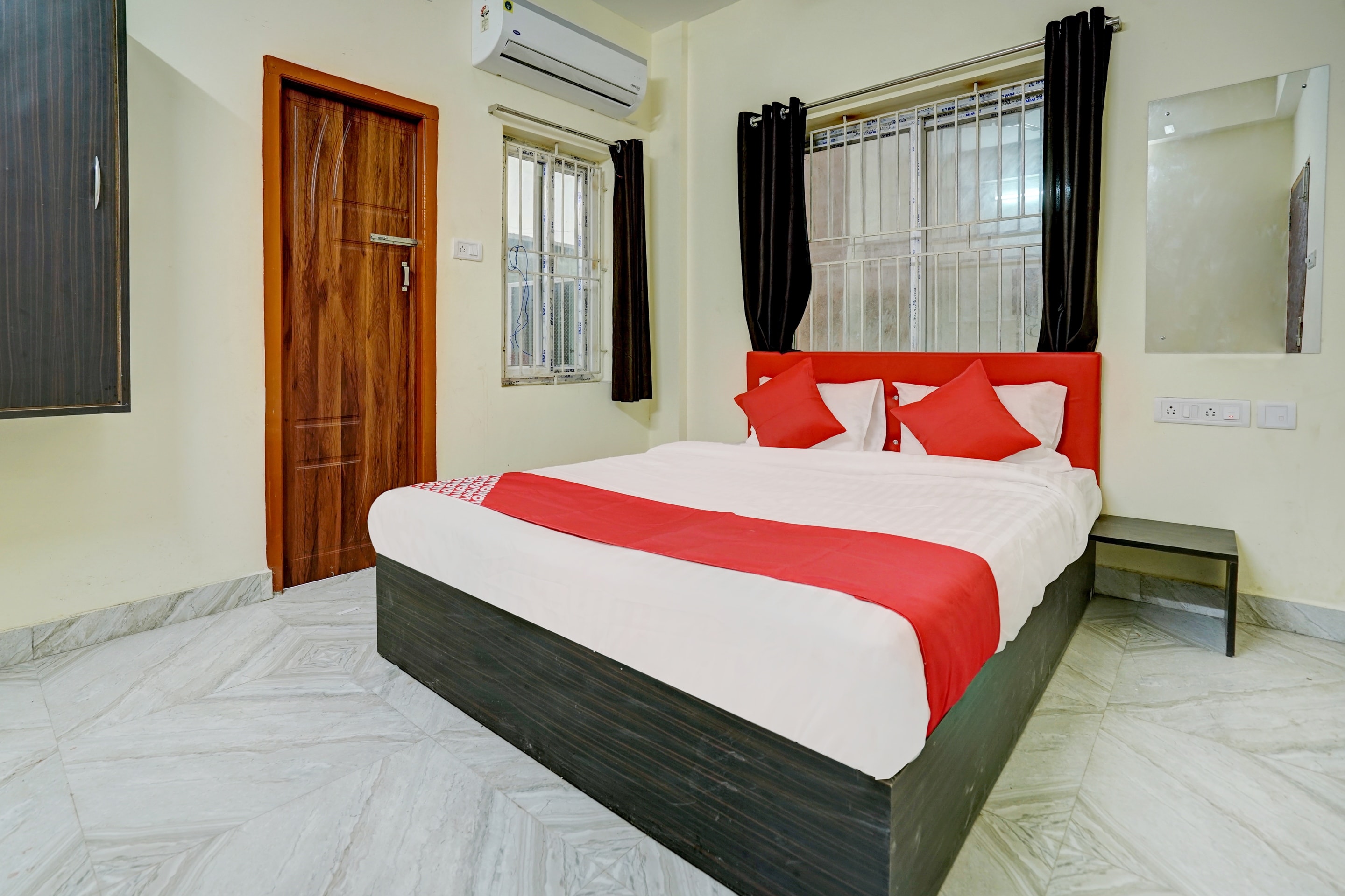 Hotel O Avisi Residency - Tap to explore photos
