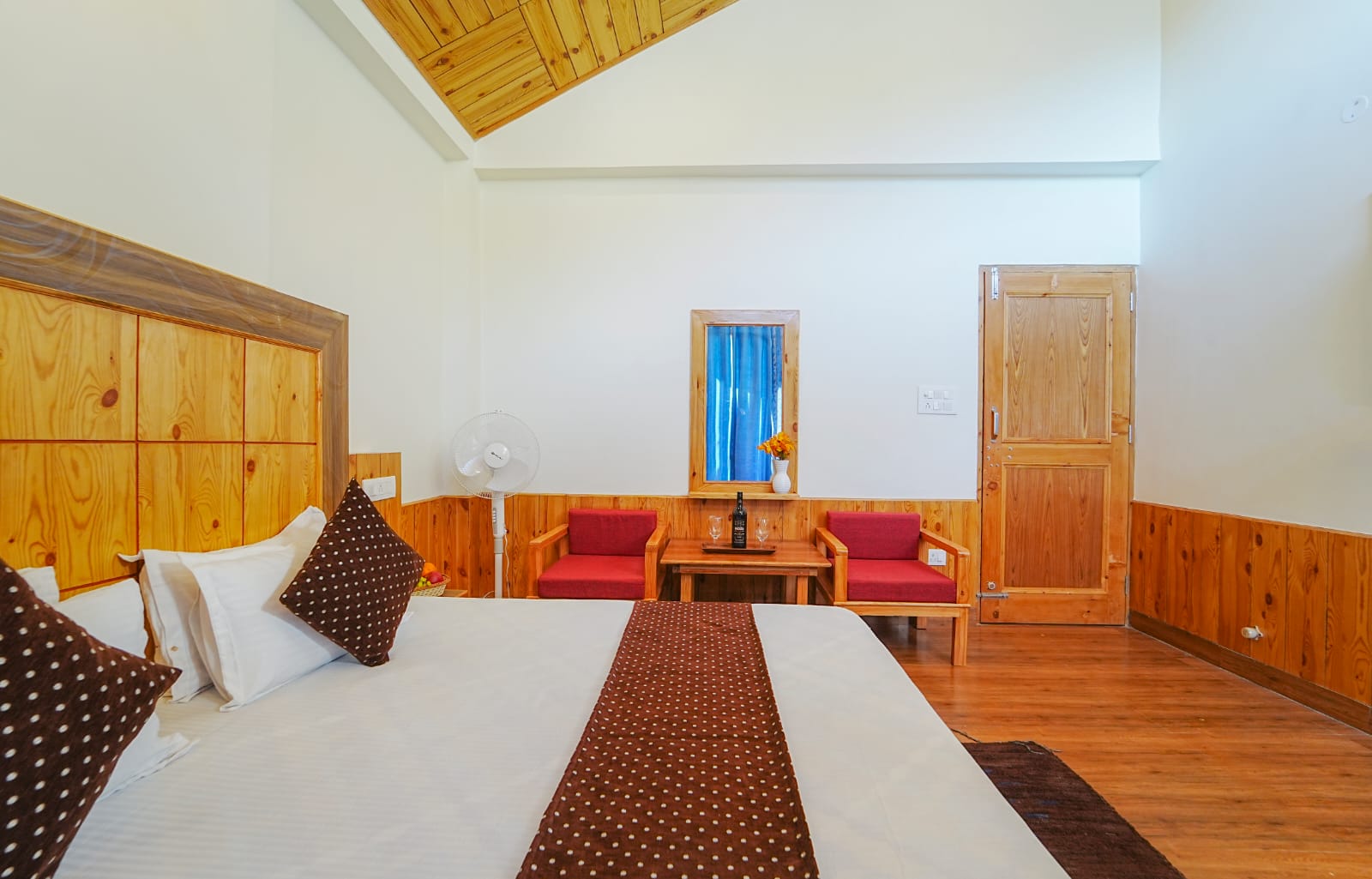 TATTV HOMESTAY MANALI - Tap to explore photos