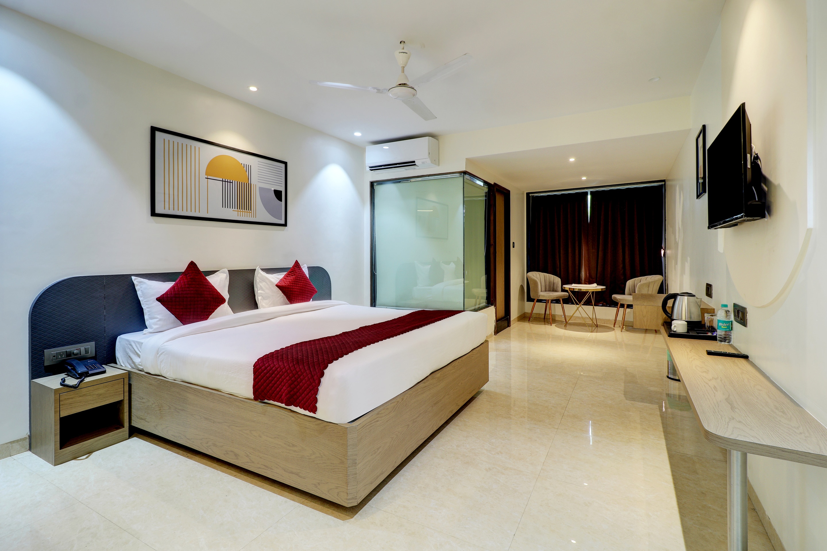 Hsquare Hotel Lokhandwala - Tap to explore photos