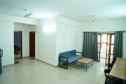 Hotel O Local Square Manyata