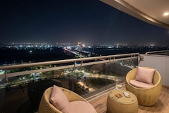 The Bourbon Suite 11AM 06PM, Noida
