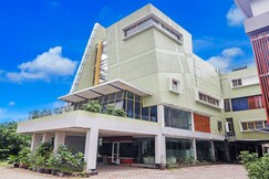 Collection O Cikarang Near Pollux Mall Formerly Hotel Pesona Cikarang, Bekasi