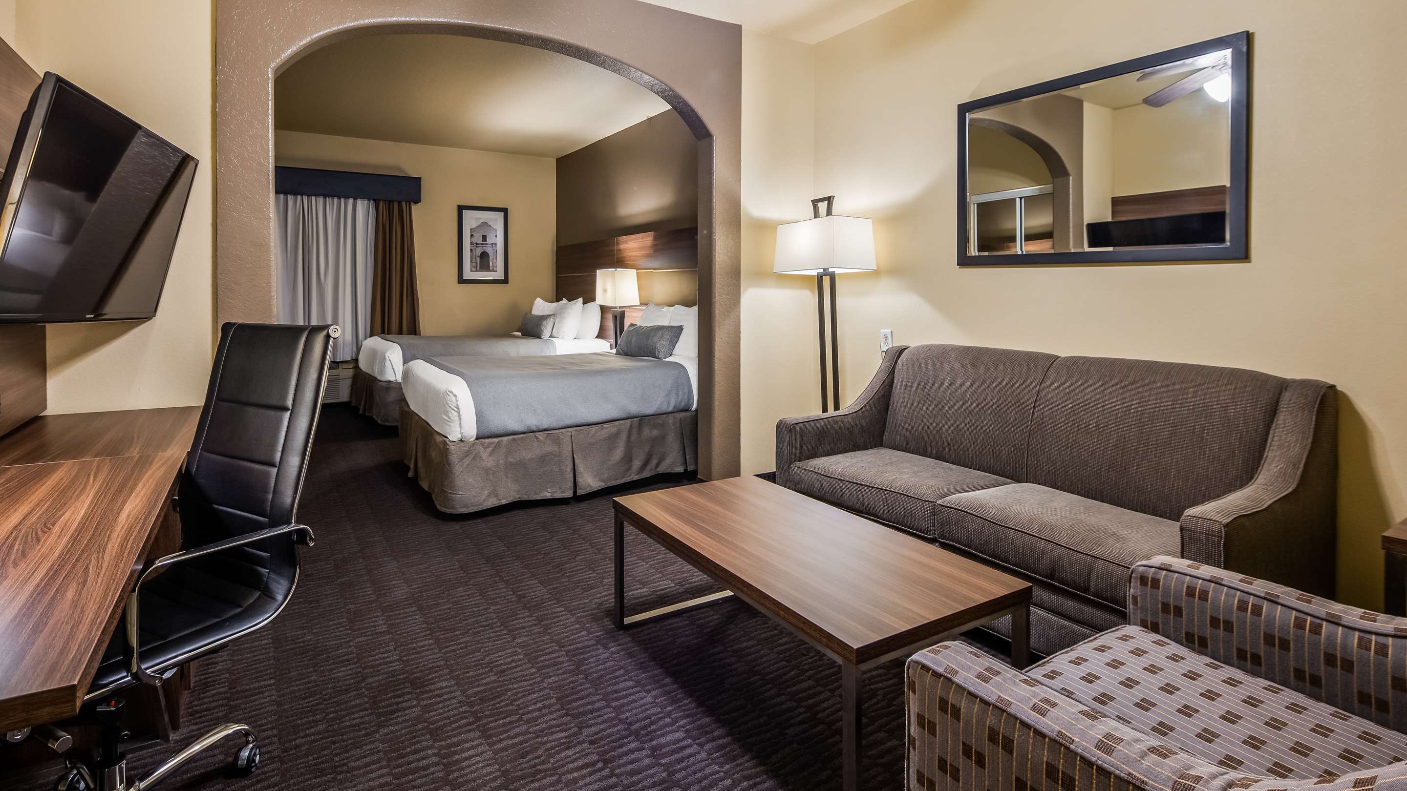 Best Western Plus Hill Country Suites - Tap to explore photos