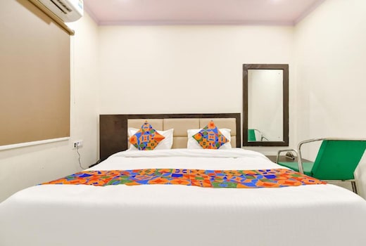 FabHotel Golden Leaf Mansarover