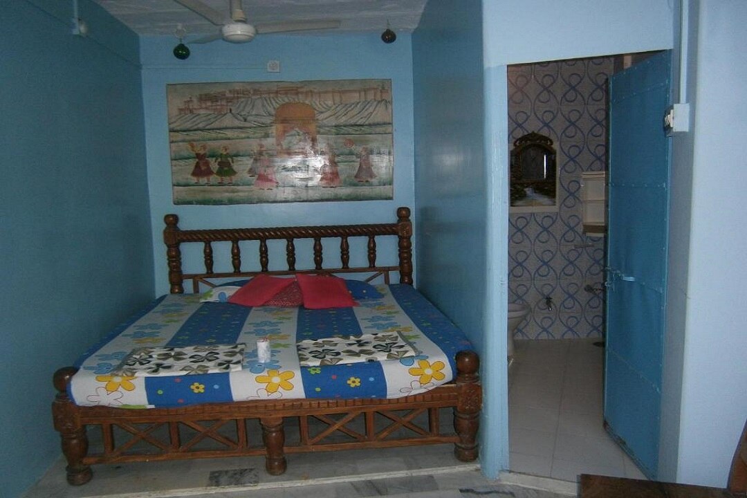Cosy Guest House Jodhpur - Tap to explore photos