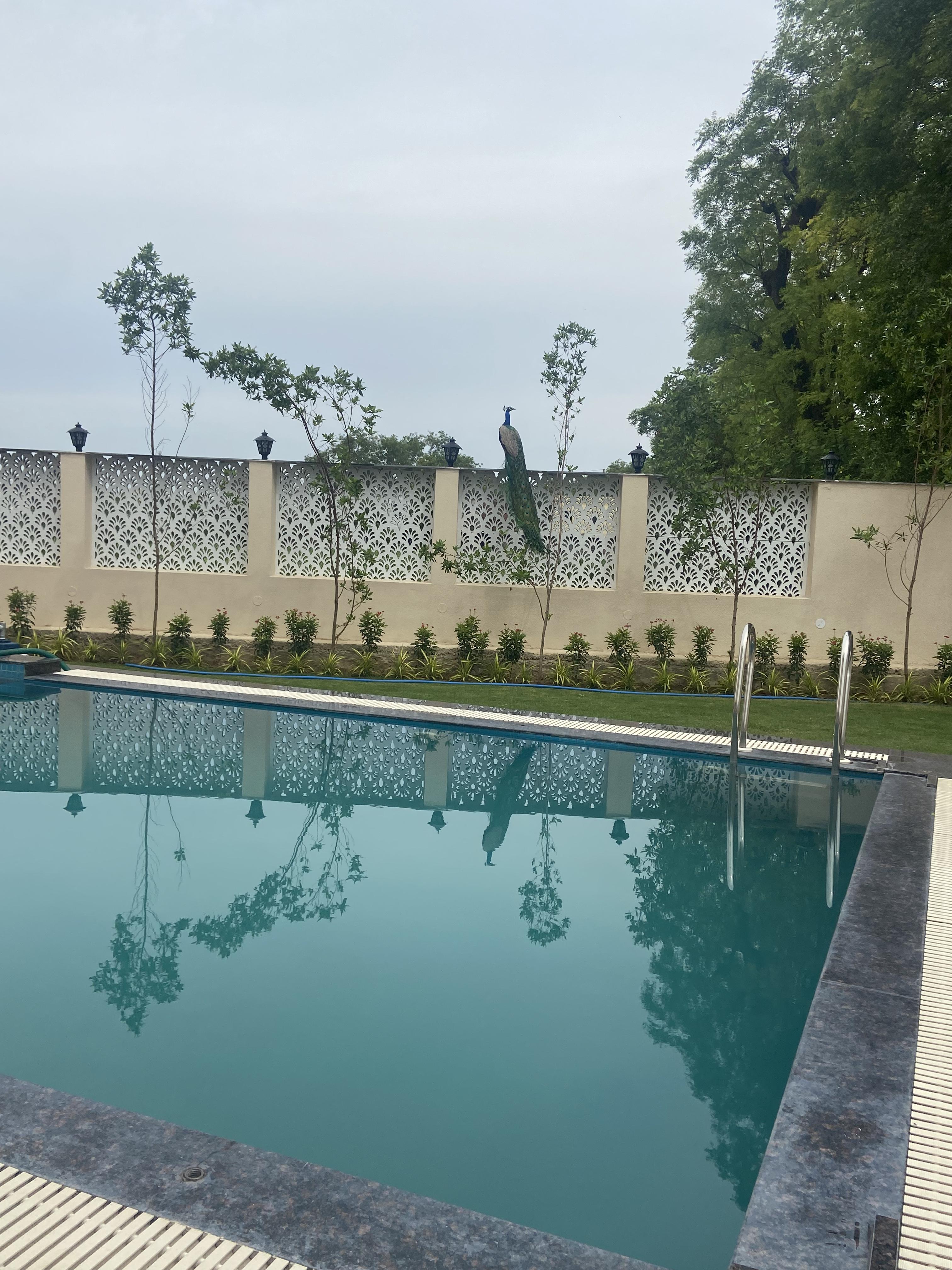 Pratishtha villa - Tap to explore photos