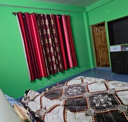 Economy Rooms
