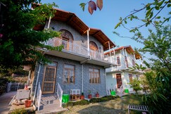 Casa de Fortuna, Bhimtal
