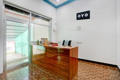 SPOT ON by OYO Ajay Hotel Phulpur Railway station, Handia