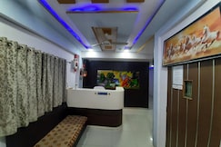 Hotel Royal Night, Ahmedabad