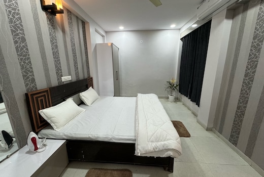 Leela Homestay Indore -Jasmine