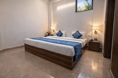 Hotel Pink Taste & Rest, Noida