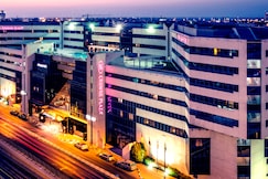 Crowne Plaza Hotel- Dubai Deira, Dubai