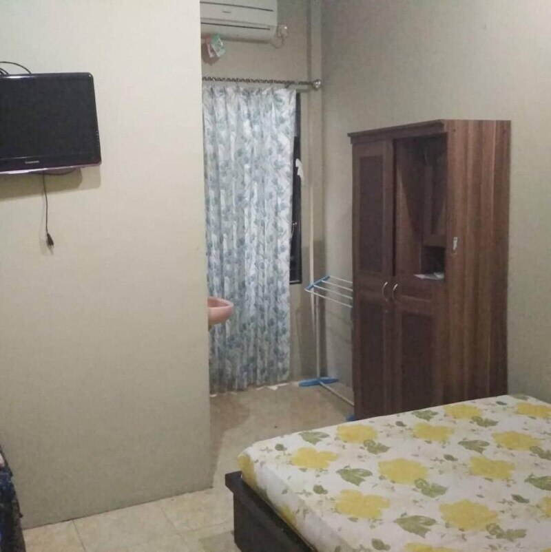 OYO 90847 Eko Guest House - Tap to explore photos