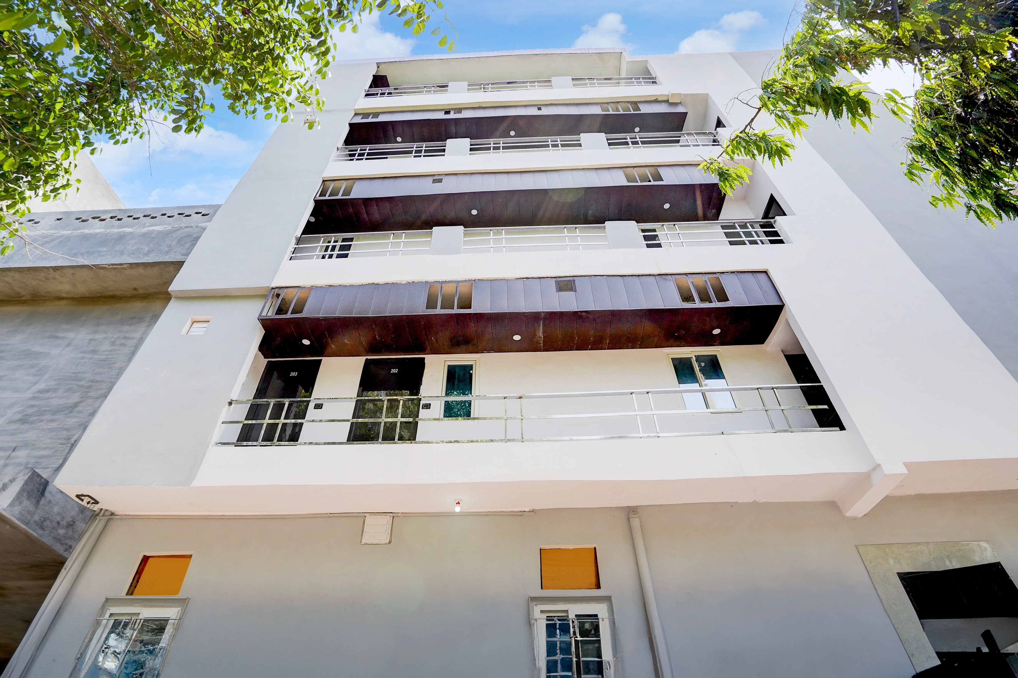 Hotel O Karan Residency - Tap to explore photos