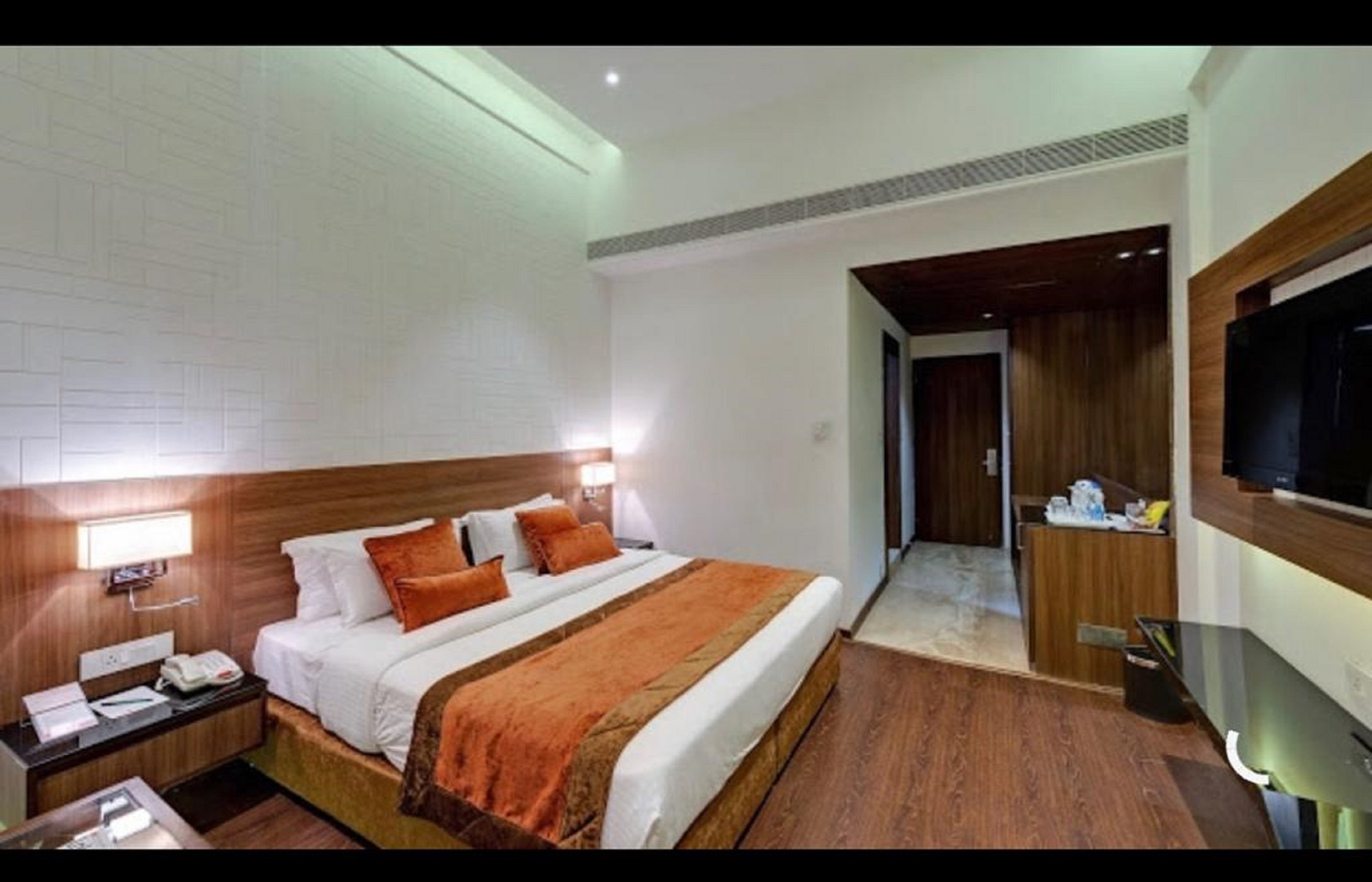 Club Room with Sofa Seating 1