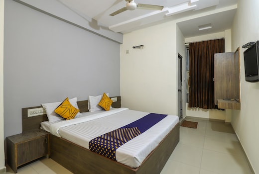 Hotel O Divya Palace