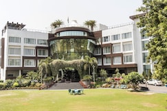 Dayal Paradise, Lucknow