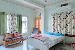 Girish Bhawan | 10 mins Walk from GB Hospital (Govind Ballabh Pant Hospital)