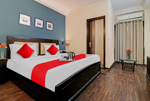 Hotel O Torento Residency