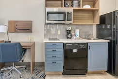 Candlewood Suites LONGVIEW, an IHG Hotel, Gregg